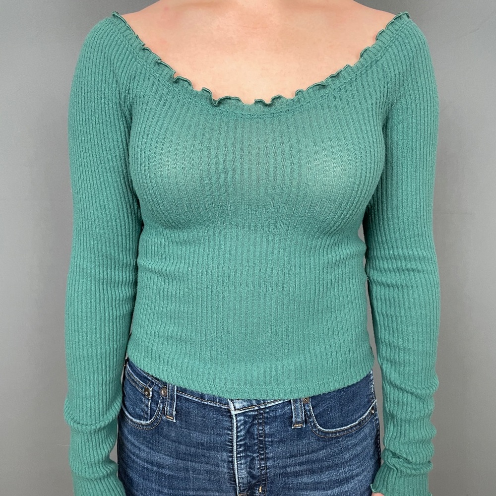 Dark Green Long Sleeve Off-the-Shoulder Crop Top
